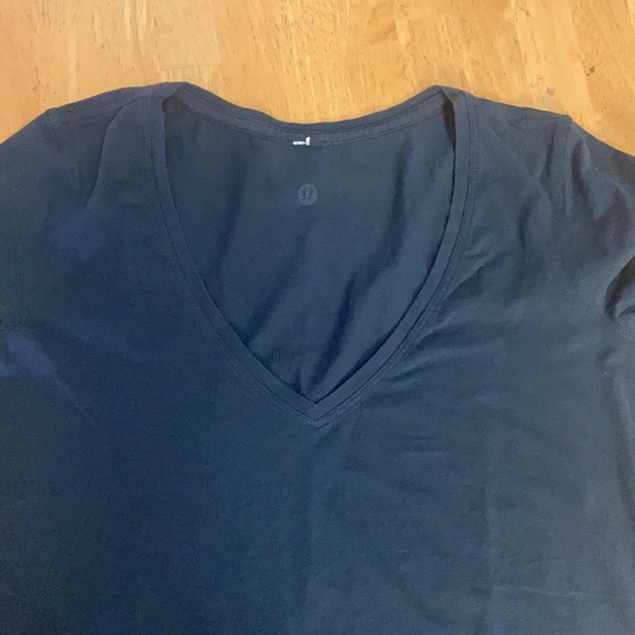 LULULEMON Black  TOP - Picture 5 of 6